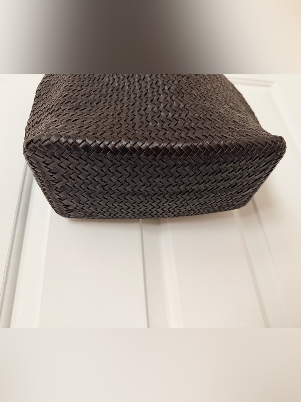Madewell The Signature Woven Bucket Bag in Coffee Bean - Picture 7 of 8